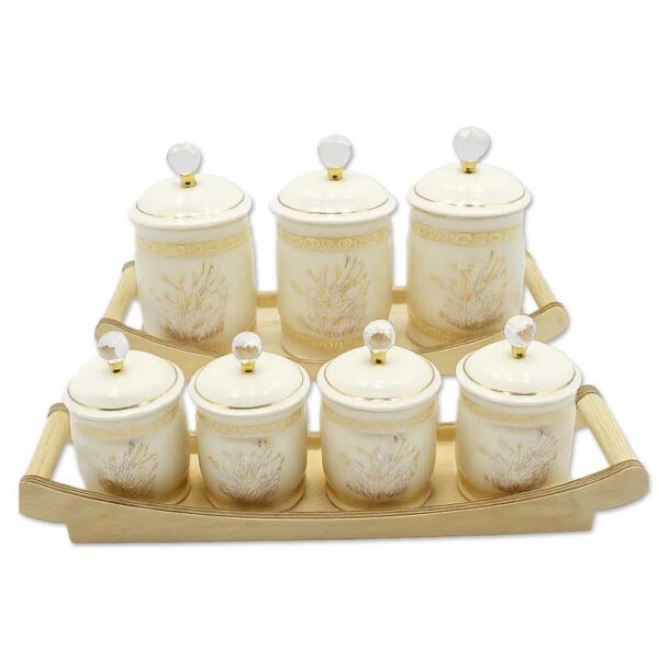 خرید پاسماوری اورانوس طرح درختی ۷ پارچه با استند چوبی. سرامیک لعاب‌دار با طرح طلایی، درب کریستالی و کیفیت بالا. مناسب ادویه، چای، قند و حبوبات.