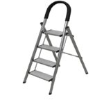 خرید نردبان آلومینیومی ۴ پله آترون با طراحی سبک و مقاوم. دارای پله‌های ضدلغزش، دسته‌ی نرم و ایمن، مناسب برای استفاده در منزل، فروشگاه و کارگاه. قیمت عالی و کیفیت تضمینی.