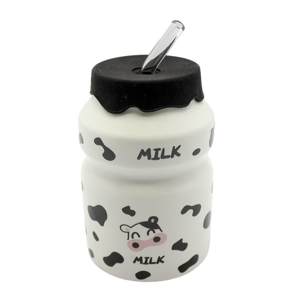 لیوان درب سیلیکونی نی‌دار طرح گاوی