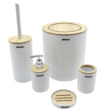 خرید سرویس بهداشتی رایان گرد بامبو ۵ پارچه با طراحی مدرن و بدنه مقاوم، شامل جا مایع، جا مسواکی، لیوان، سطل و فرچه توالت؛ انتخابی شیک و کاربردی برای حمام و دستشویی.